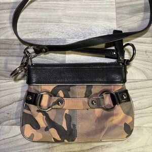 B Makowsky Black and Camo Women's Leather crossbody Bag
